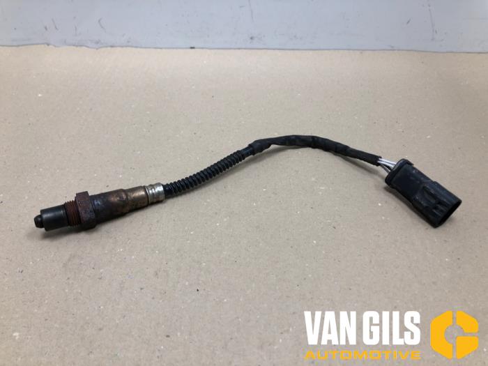 Gebruikte Lambda Sonde Renault Megane (EA) 1.6 16V Sport Prijs € 20,00 Margeregeling aangeboden door Van Gils Automotive