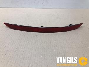 Gebruikte Bumper reflector links-achter Audi A3 Sportback (8YA) 1.4 45 TFSIe 16V Prijs € 30,00 Margeregeling aangeboden door Van Gils Automotive
