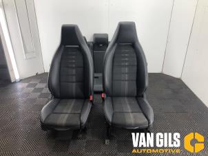Gebruikte Bekleding Set (compleet) Mercedes CLA Shooting Brake (117.9) 2.2 CLA-200 CDI, 200 d 16V Prijs € 525,00 Margeregeling aangeboden door Van Gils Automotive