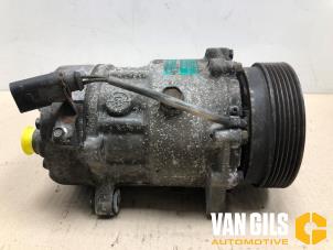 Gebruikte Pomp Airco Volkswagen Transporter T5 1.9 TDi Prijs € 80,00 Margeregeling aangeboden door Van Gils Automotive