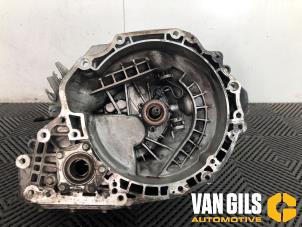 Gebruikte Versnellingsbak Opel Mokka/Mokka X 1.6 16V EcoFlex 4x2 Prijs € 700,00 Margeregeling aangeboden door Van Gils Automotive