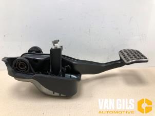 Gebruikte Rempedaal Mercedes S (222.0/222.1) 3.0 S-400d 4-Matic Prijs op aanvraag aangeboden door Van Gils Automotive