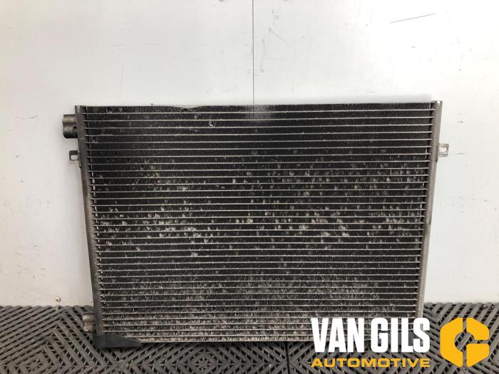Gebruikte Airco Condensor Opel Vivaro 1.9 DTI 16V Prijs op aanvraag aangeboden door Van Gils Automotive