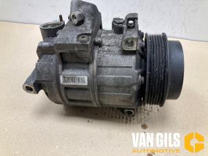 Gebruikte Pomp Airco Mercedes E (C207) E-200 CGI 16V BlueEfficiency Prijs op aanvraag aangeboden door Van Gils Automotive