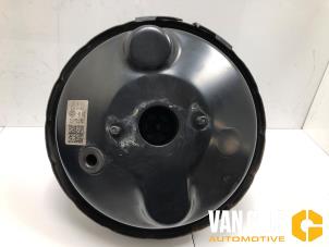 Gebruikte Rembekrachtiger Volkswagen Transporter/Caravelle T6 2.0 TDI 204 4Motion Prijs op aanvraag aangeboden door Van Gils Automotive