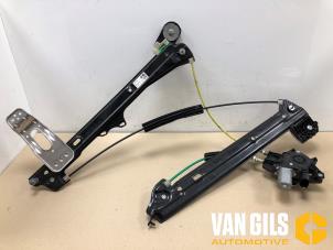 Gebruikte Raammechaniek 4Deurs rechts-voor BMW iX (I20) xDrive40 77 kWh Prijs € 45,00 Margeregeling aangeboden door Van Gils Automotive