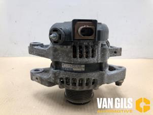 Gebruikte Dynamo Peugeot 108 1.0 12V Prijs € 75,00 Margeregeling aangeboden door Van Gils Automotive