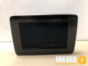 Gebruikte Navigatie Display Mercedes B (W246) 1.6 B-180 BlueEFFICIENCY Turbo 16V Prijs € 119,99 Margeregeling aangeboden door Van Gils Automotive