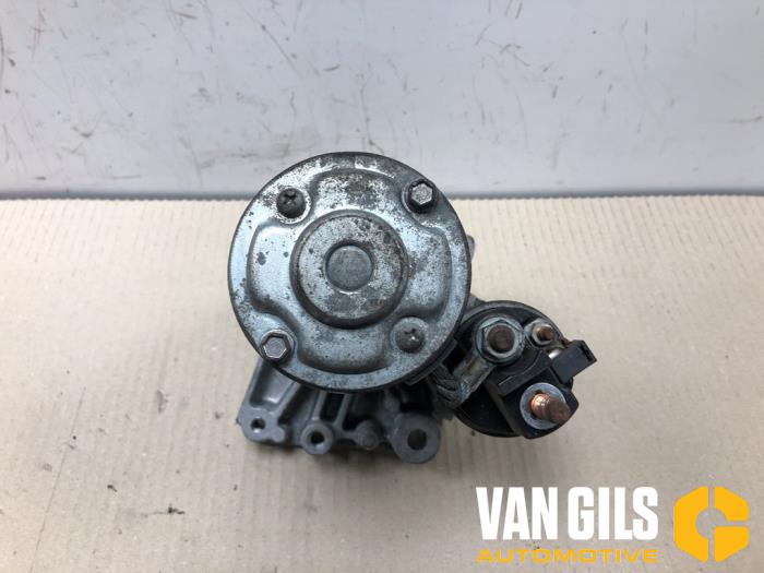 Startmotor van een Citroën Berlingo 1.6 Hdi 16V 90 2011