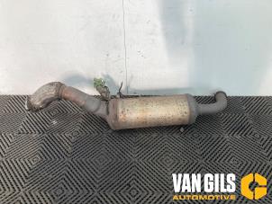 Gebruikte Roetfilter Opel Vivaro 2.0 CDTI Prijs € 450,00 Margeregeling aangeboden door Van Gils Automotive