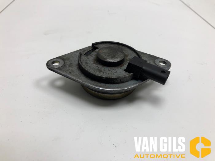 Usados Nokkenas Verstelling Opel Astra J Sports Tourer (PD8/PE8/PF8) 1.4 16V ecoFLEX Precio de solicitud ofrecido por Van Gils Automotive