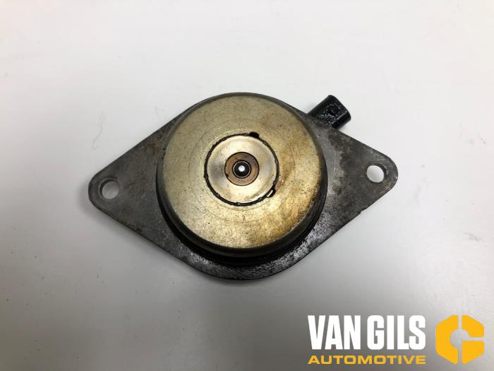 Usados Nokkenas Verstelling Opel Astra J Sports Tourer (PD8/PE8/PF8) 1.4 16V ecoFLEX Precio de solicitud ofrecido por Van Gils Automotive