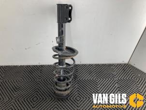 Gebruikte Veerpoot rechts-voor Suzuki Swift (ZA/ZC/ZD1/2/3/9) 1.3 VVT 16V Prijs op aanvraag aangeboden door Van Gils Automotive