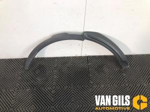 Gebruikte Spatbordverbreder Landrover Range Rover Evoque (LVJ/LVS) 2.2 eD4 16V 5-drs. Prijs op aanvraag aangeboden door Van Gils Automotive