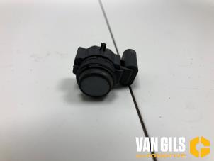 Gebruikte Sensor PDC BMW 1 serie (F20) 118d 2.0 16V Prijs € 30,00 Margeregeling aangeboden door Van Gils Automotive