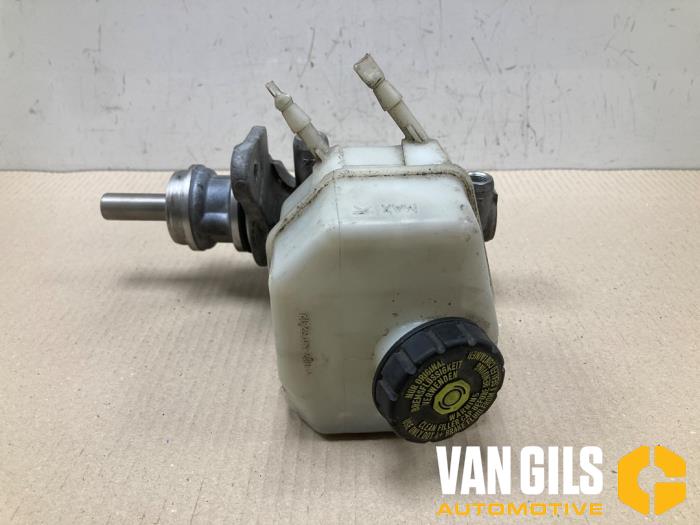 Gebruikte Hoofdremcilinder Renault Twingo III (AH) 0.9 Energy TCE 93 12V Prijs op aanvraag aangeboden door Van Gils Automotive