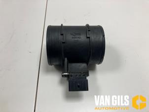 Gebruikte Luchtmassameter Opel Corsa E 1.0 SIDI Turbo 12V Prijs € 50,00 Margeregeling aangeboden door Van Gils Automotive