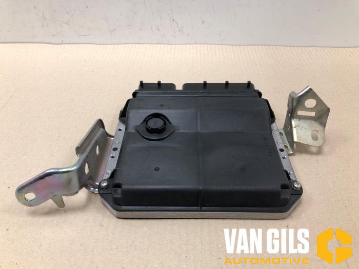 Computer Motormanagement van een Toyota Auris (E15) 1.8 16V HSD Full Hybrid 2012