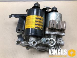 Gebruikte Pomp Servo Toyota Auris (E15) 1.8 16V HSD Full Hybrid Prijs € 299,00 Margeregeling aangeboden door Van Gils Automotive