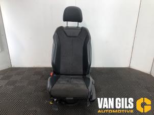 Gebruikte Stoel links Audi Q3 (F3B) 1.5 35 TFSI 16V Prijs € 200,00 Margeregeling aangeboden door Van Gils Automotive