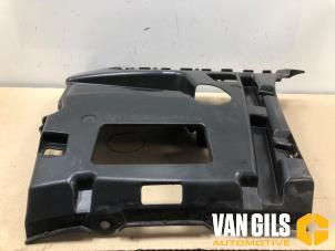 Gebruikte Bumpersteun rechts-achter BMW 3 serie Touring (F31) 335d xDrive 3.0 24V Prijs € 40,00 Margeregeling aangeboden door Van Gils Automotive