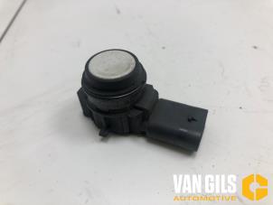 Gebruikte PDC Sensor BMW 1 serie (F20) 118d 2.0 16V Prijs op aanvraag aangeboden door Van Gils Automotive