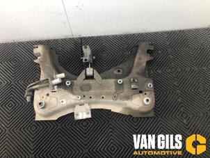 Gebruikte Subframe Renault Captur (2R) 0.9 Energy TCE 12V Prijs € 125,00 Margeregeling aangeboden door Van Gils Automotive