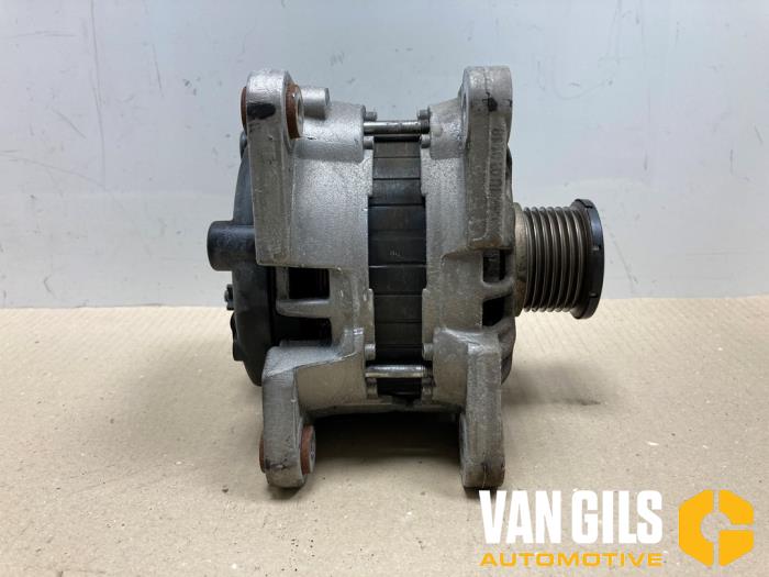 Dynamo van een Renault Captur (2R) 0.9 Energy TCE 12V 2018