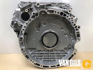 Gebruikte Distributiedeksel Mercedes B (W247) Prijs op aanvraag aangeboden door Van Gils Automotive