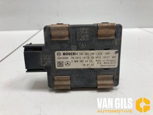 Gebruikte Radar sensor Mercedes B (W247) 2.0 B-200d Prijs op aanvraag aangeboden door Van Gils Automotive