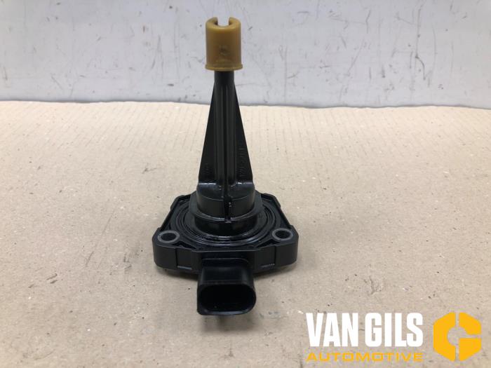 Gebruikte Oliepeil sensor Porsche Cayenne II (92A) 3.0 D V6 24V Prijs op aanvraag aangeboden door Van Gils Automotive