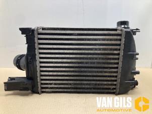 Gebruikte Intercooler Renault Clio IV Estate/Grandtour (7R) 0.9 Energy TCE 90 12V Prijs € 75,00 Margeregeling aangeboden door Van Gils Automotive