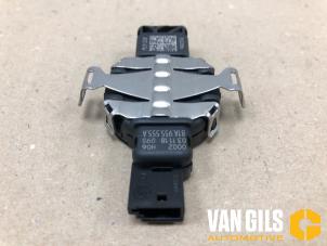 Gebruikte Regensensor Audi Q3 (F3B) 1.5 35 TFSI 16V Prijs € 30,00 Margeregeling aangeboden door Van Gils Automotive