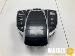 Gebruikte Multi Media Regelunit Mercedes E-Klasse AMG (W213) 4.0 E-63 S AMG V8 Turbo 4-Matic+ Prijs € 499,99 Margeregeling aangeboden door Van Gils Automotive
