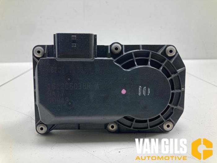 Gebruikte Gasklephuis Renault Clio IV (5R) 0.9 Energy TCE 90 12V Prijs € 25,00 Margeregeling aangeboden door Van Gils Automotive