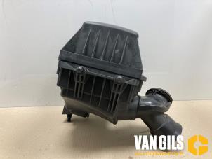 Gebruikte Luchtfilterhuis Opel Mokka/Mokka X 1.6 16V EcoFlex 4x2 Prijs € 49,99 Margeregeling aangeboden door Van Gils Automotive