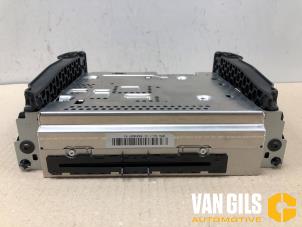 Gebruikte Navigatie Systeem Mini Countryman (F60) 1.5 12V Cooper Prijs € 575,00 Margeregeling aangeboden door Van Gils Automotive