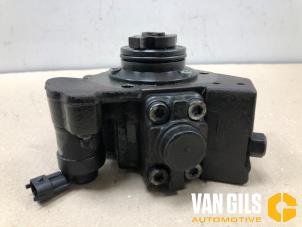 Gebruikte Dieselpomp Fiat Doblo Cargo (263) 1.3 MJ 16V DPF Euro 5 Prijs op aanvraag aangeboden door Van Gils Automotive