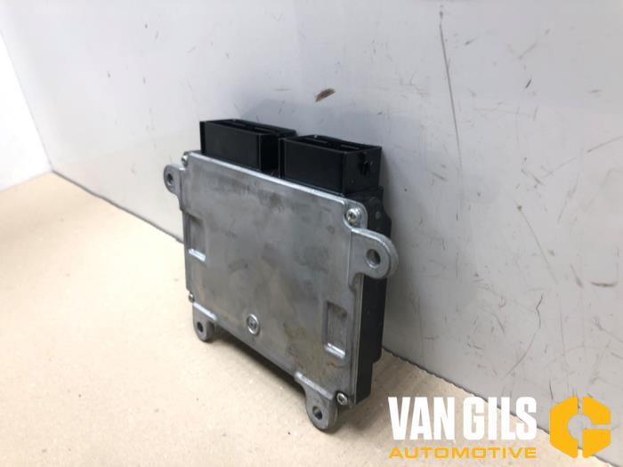 Computer Motormanagement van een Mitsubishi Outlander (GF/GG) 2.0 16V PHEV 4x4 2016