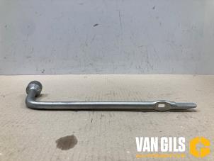 Gebruikte Wielsleutel Toyota Prius (ZVW5) 1.8 16V Hybrid Prijs € 30,00 Margeregeling aangeboden door Van Gils Automotive