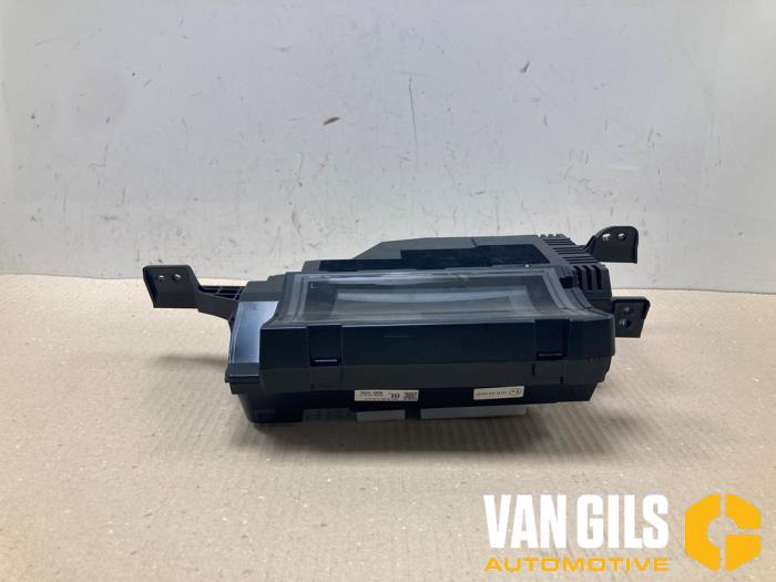 Head-up display van een Toyota Prius (ZVW5) 1.8 16V Hybrid 2019