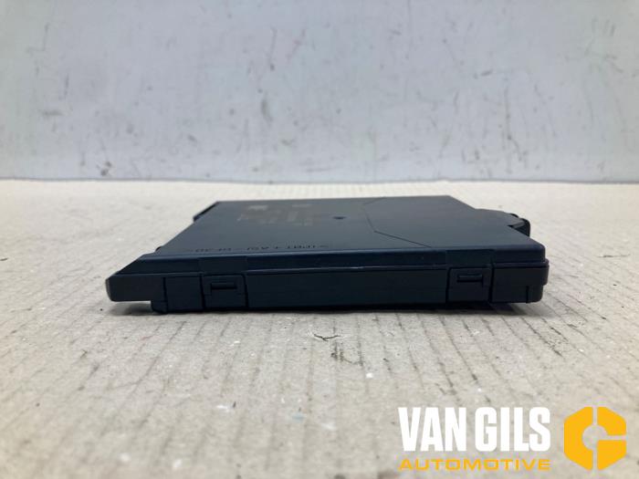 Gebruikte Sam module Toyota Prius (ZVW5) 1.8 16V Hybrid Prijs € 50,00 Margeregeling aangeboden door Van Gils Automotive