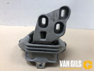 Gebruikte Motorsteun Mercedes B (W246) 1.6 B-180 BlueEFFICIENCY Turbo 16V Prijs € 49,99 Margeregeling aangeboden door Van Gils Automotive