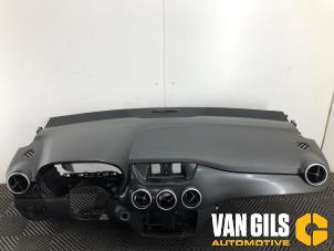 Gebruikte Airbag set + dashboard Mercedes B (W246) 1.6 B-180 BlueEFFICIENCY Turbo 16V Prijs € 799,99 Margeregeling aangeboden door Van Gils Automotive