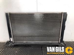 Gebruikte Radiateur Toyota Auris (E15) 1.8 16V HSD Full Hybrid Prijs € 50,00 Margeregeling aangeboden door Van Gils Automotive