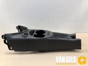 Gebruikte Opbergvak Fiat 500 (312) 0.9 TwinAir 80 Prijs op aanvraag aangeboden door Van Gils Automotive