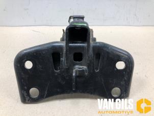Gebruikte Motorrubber Toyota Auris (E15) 1.8 16V HSD Full Hybrid Prijs op aanvraag aangeboden door Van Gils Automotive