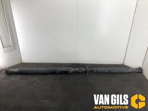 Gebruikte Cardanas Volkswagen Crafter 2.0 TDI 16V Prijs € 450,00 Margeregeling aangeboden door Van Gils Automotive