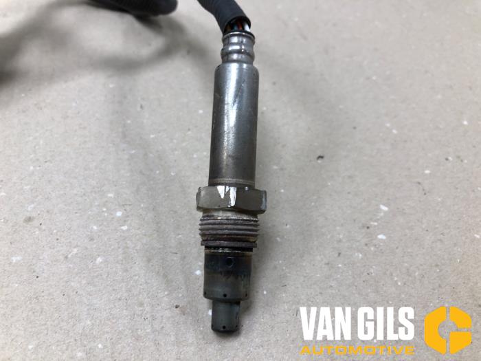 Nox sensor van een Mercedes-Benz E (C238) E-200 2.0 Turbo 16V 2017