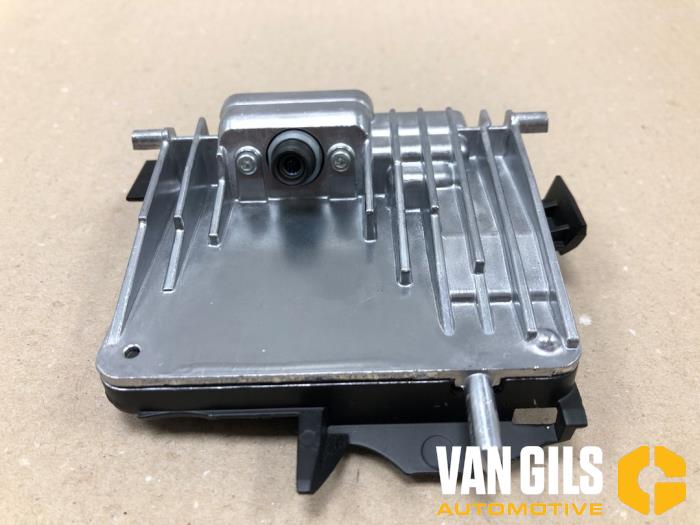 Gebruikte Camera module Mercedes B (W247) 2.0 B-200d Prijs € 149,95 Margeregeling aangeboden door Van Gils Automotive